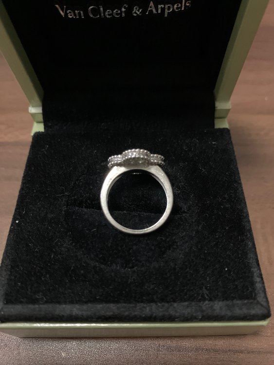 ヴァンクリーフ&アーペル ヴィンテージアルハンブラ リング（金・貴金属）の商品画像 - 査定依頼日：2023年5月15日 - 最高査定価格：400,000円