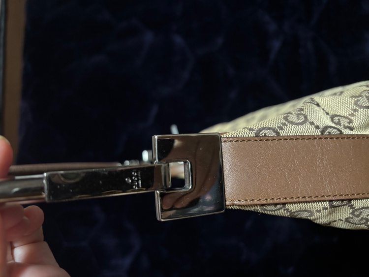 GUCCIショルダーバッグ（ブランドバッグ）の商品画像 - 査定依頼日：2026年8月31日 - 最高査定価格：100,000円