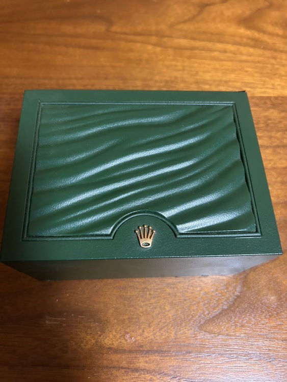 ロレックス サブマリーナー 11610L（高級時計）の商品画像 - 査定依頼日：2025年7月11日 - 最高査定価格：1,600,000円