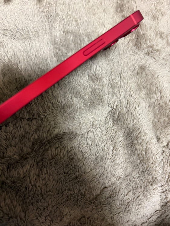 iPhone 13 128GB SIMフリー（スマホ）の商品画像 - 査定依頼日：2026年4月26日 - 最高査定価格：28,000円