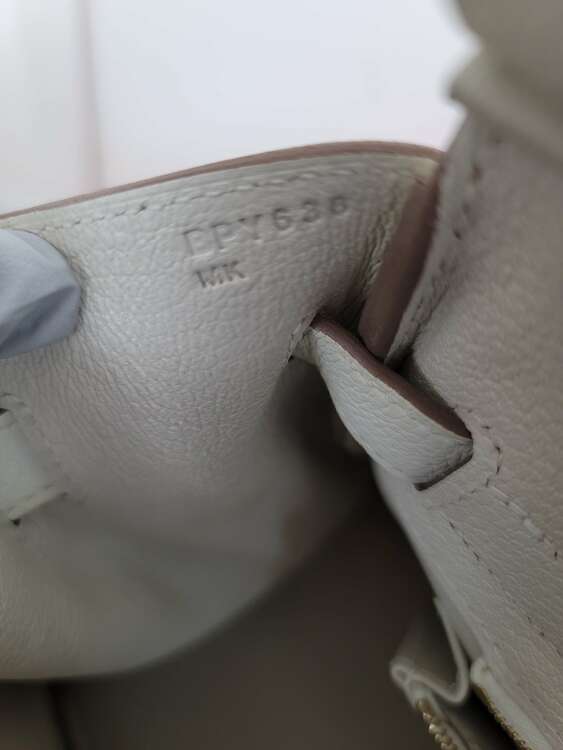 バーキン30（ブランドバッグ）の商品画像 - 査定依頼日：2025年5月4日 - 最高査定価格：2,400,000円