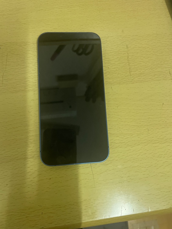 iPhone 13 128GB SIMフリー（スマホ）の商品画像 - 査定依頼日：2026年4月6日 - 最高査定価格：20,000円