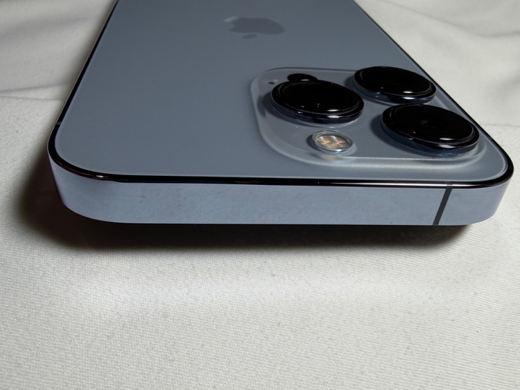 iPhone 13 Pro 512GB SIMフリー（スマホ）の商品画像 - 査定依頼日：2026年4月12日 - 最高査定価格：45,000円