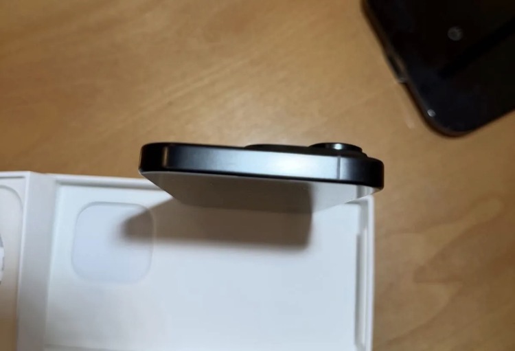 iPhone 16 Pro 128GB SIMフリー（スマホ）の商品画像 - 査定依頼日：2026年1月28日 - 最高査定価格：103,000円