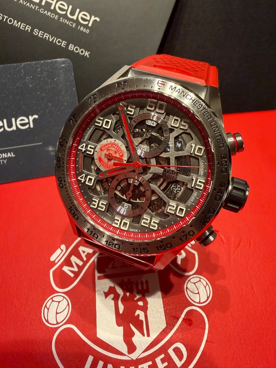 タグホイヤー フォーミュラ （高級時計）の商品画像 - 査定依頼日：2026年4月4日 - 最高査定価格：510,000円