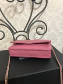 カメリア　チェーンウォレット（ブランドバッグ）の商品画像 - 美品 - 査定完了日：2021.12.24 - 最高査定価格：140,000円