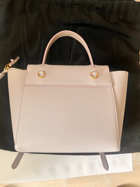 ハンドバッグショルダーバッグベルトバッグナノサイズ2WAY ラベンダー（ブランドバッグ）の商品画像 - 査定依頼日：2023年3月18日 - 最高査定価格：150,000円