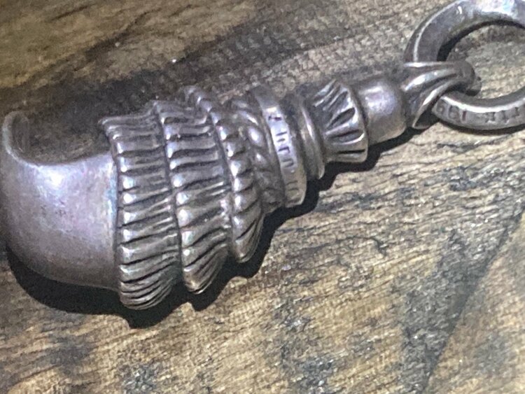 クロクペンダント(レザーブレイド無し)（古着・ファッション）の商品画像 - 査定依頼日：2026年2月21日 - 最高査定価格：60,000円