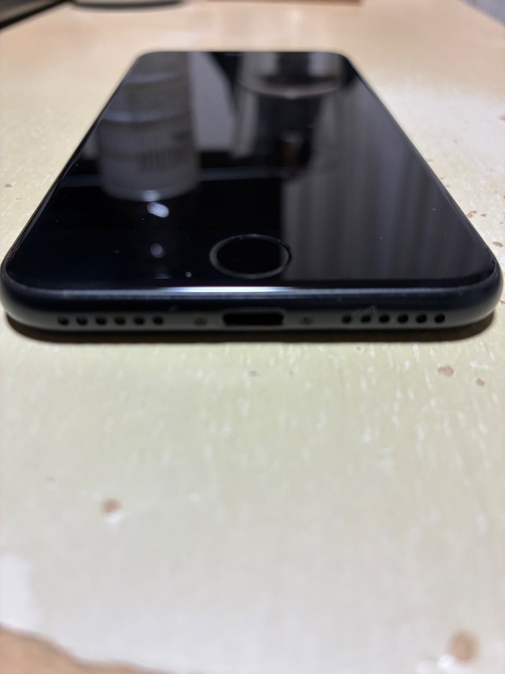 iPhone SE (第3世代) 128GB SIMフリー [ミッドナイト]（スマホ）の商品画像 - 査定依頼日：2026年3月25日 - 最高査定価格：20,000円