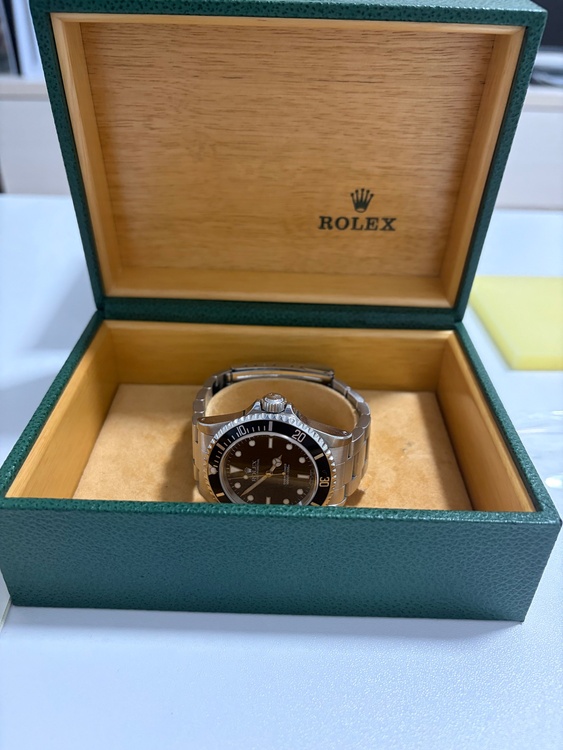 ロレックス サブマリーナー （高級時計）の商品画像 - 査定依頼日：2026年1月7日 - 最高査定価格：1,400,000円