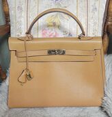 ケリーバック（ブランドバッグ）の商品画像 - 査定依頼日：2025年11月16日 - 最高査定価格：1,200,000円