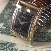 グリュエン（高級時計）の商品画像 - 査定依頼日：2020年11月3日 - 最高査定価格：11,000円