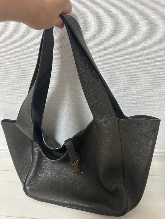 イブサンローラン  （ブランドバッグ）の商品画像 - 査定依頼日：2025年7月19日 - 最高査定価格：250,000円