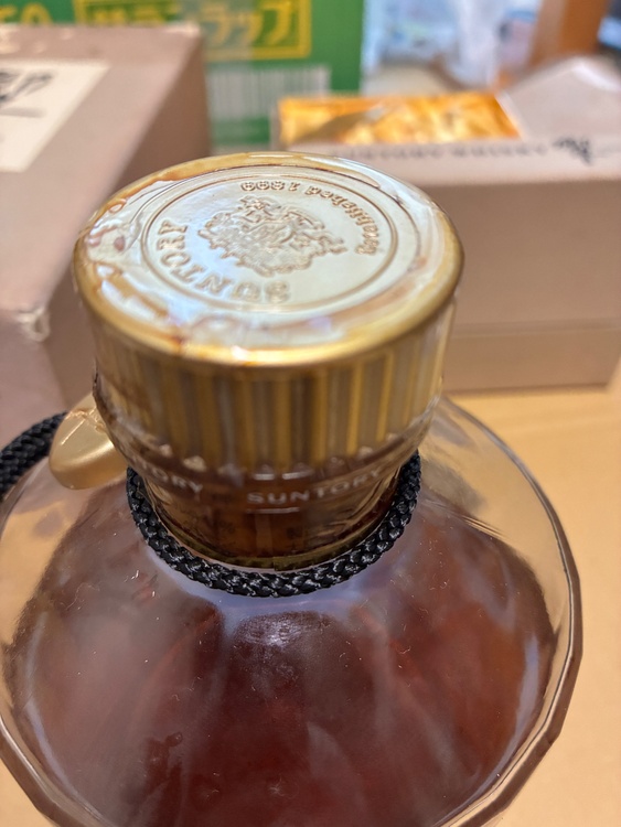 ウイスキー サントリー響 （お酒）の商品画像 - 査定依頼日：2026年1月7日 - 最高査定価格：14,000円