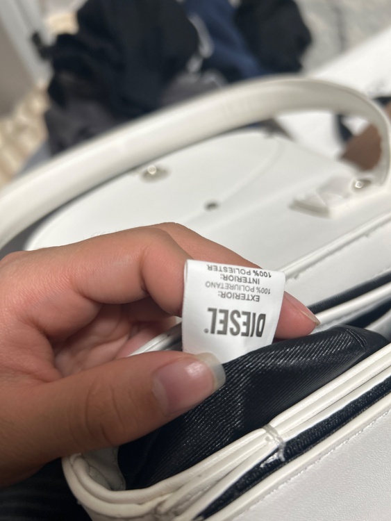 その他 その他 （ブランドバッグ）の商品画像 - 査定依頼日：2026年5月6日 - 最高査定価格：7,000円