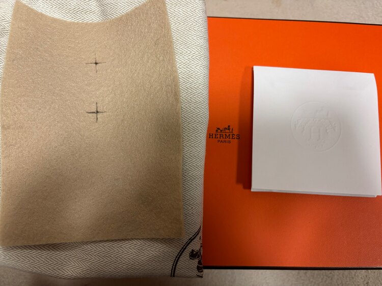 ミニリンディ（ブランドバッグ）の商品画像 - 査定依頼日：2025年3月22日 - 最高査定価格：1,050,000円