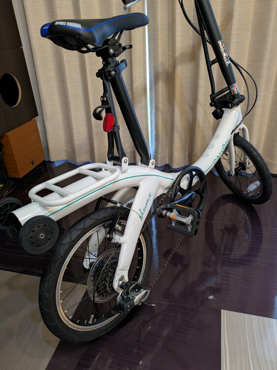 DAHON NUWAVE D6 16インチ　ホワイトマリン（自転車）の商品画像 - 査定依頼日：2026年4月26日 - 最高査定価格：18,000円