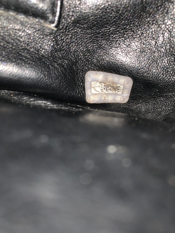 復刻トート キャビアスキン ブラック ゴールド金具（ブランドバッグ）の商品画像 - 査定依頼日：2026年7月12日 - 最高査定価格：150,000円