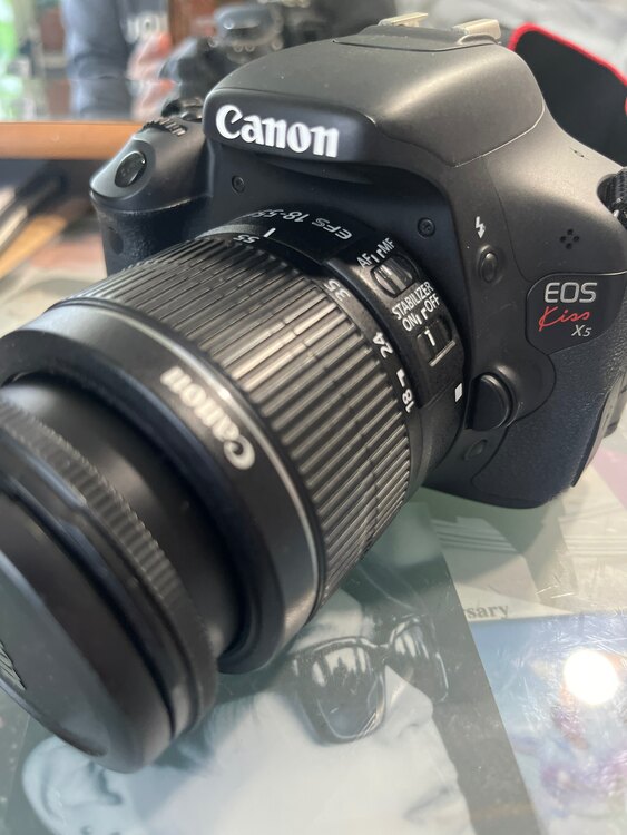 EOSkiss×5（カメラ）の商品画像 - 査定依頼日：2025年3月17日 - 最高査定価格：16,000円