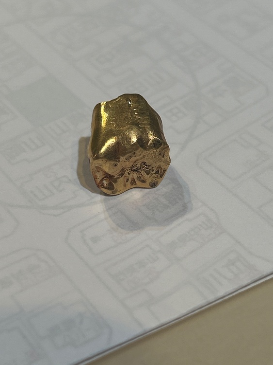 金歯（金・貴金属）の商品画像 - 査定依頼日：2026年8月16日 - 最高査定価格：30,000円
