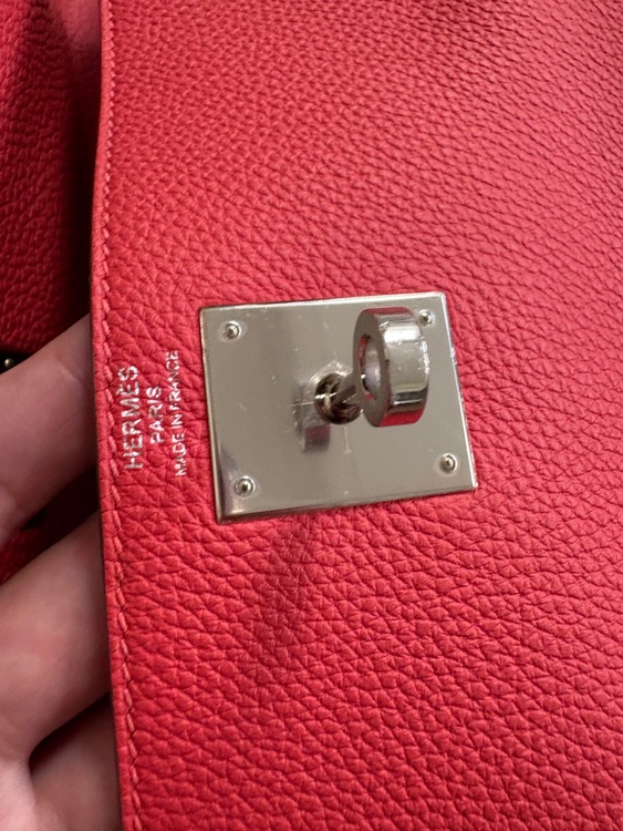 ケリー28（ブランドバッグ）の商品画像 - 査定依頼日：2025年10月22日 - 最高査定価格：1,650,000円