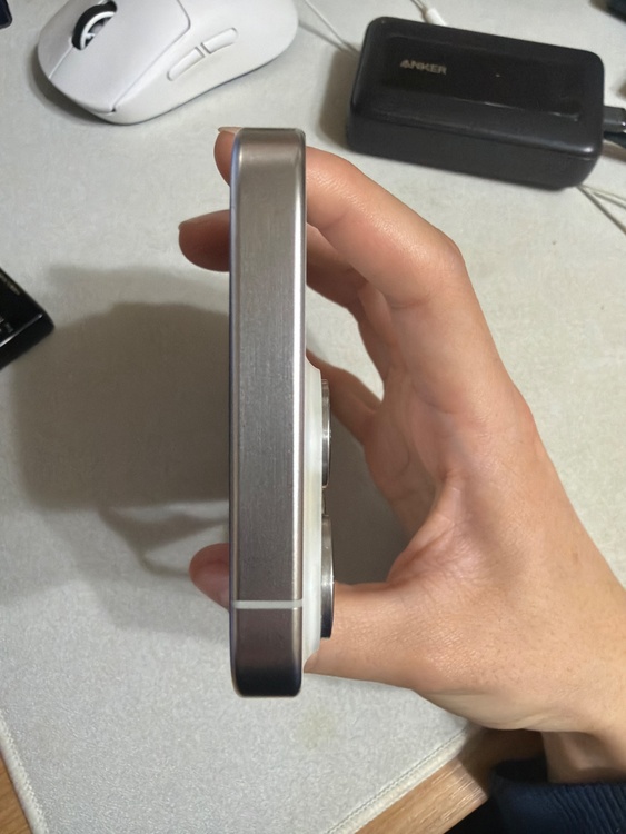 iPhone 15 Pro 256GB docomo（スマホ）の商品画像 - 査定依頼日：2026年1月30日 - 最高査定価格：87,000円