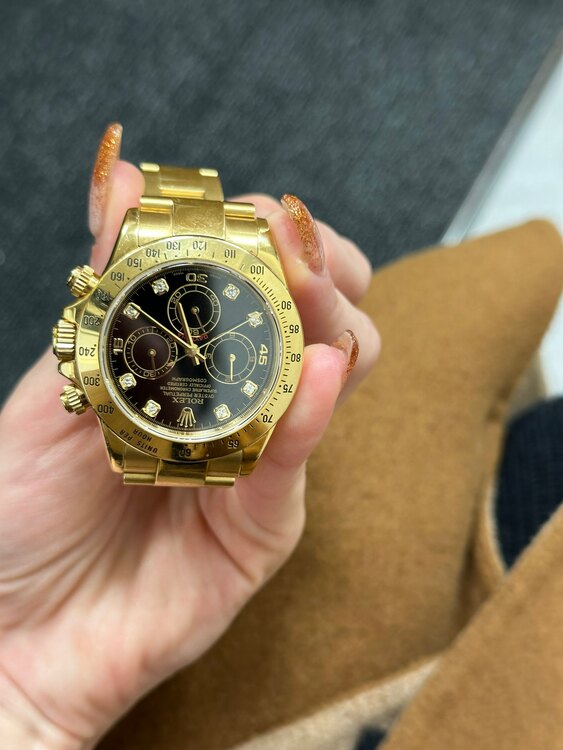 デイトナ（高級時計）の商品画像 - 査定依頼日：2024年12月26日 - 最高査定価格：4,750,000円