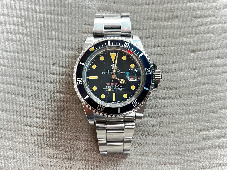 ロレックス サブマリーナー （高級時計）の商品画像 - 査定依頼日：2025年10月5日 - 最高査定価格：2,500,000円
