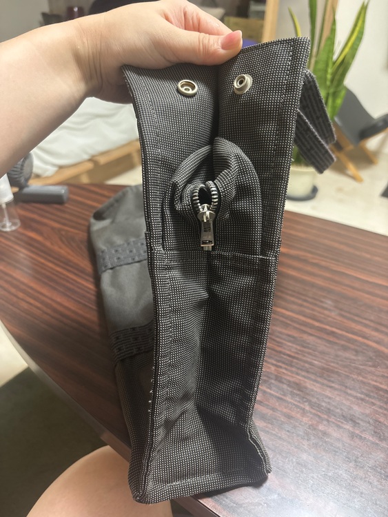 エールバッグ（ブランドバッグ）の商品画像 - 査定依頼日：2025年9月2日 - 最高査定価格：16,000円