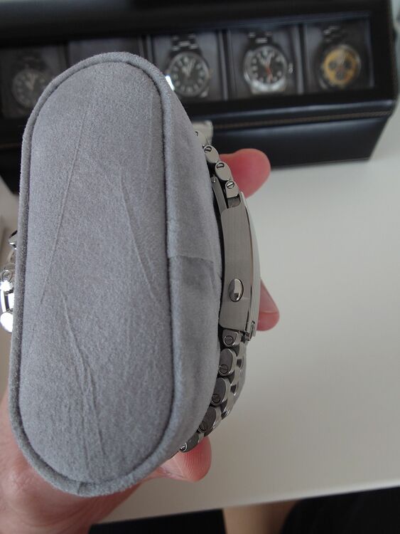 310.30.42.50.01.00﻿2（高級時計）の商品画像 - 査定依頼日：2025年11月13日 - 最高査定価格：900,000円