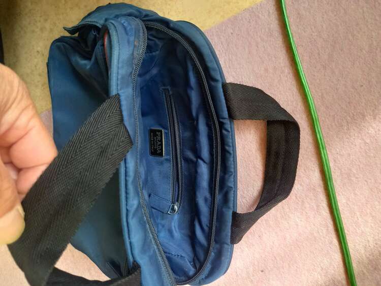 プラダ  （ブランドバッグ）の商品画像 - 査定依頼日：2025年4月30日 - 最高査定価格：5,000円