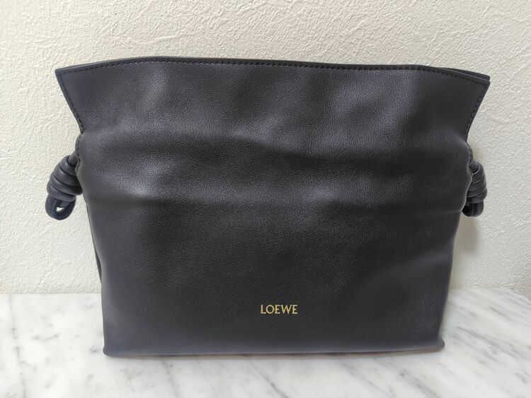 LOEWE フラメンコミニクラッチショルダーバッグ（ブランドバッグ）の商品画像 - 査定依頼日：2025年6月18日 - 最高査定価格：220,000円