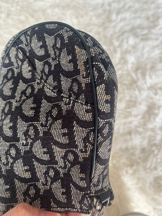 ディオール  （ブランドバッグ）の商品画像 - 査定依頼日：2025年1月24日 - 最高査定価格：60,000円