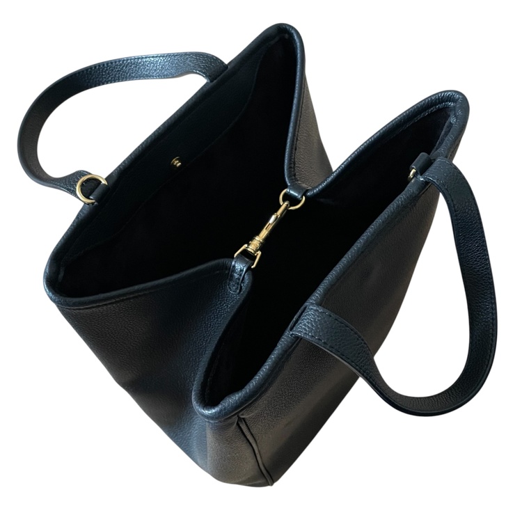 フォールドカバ　スモール（ブランドバッグ）の商品画像 - 査定依頼日：2026年4月5日 - 最高査定価格：90,000円