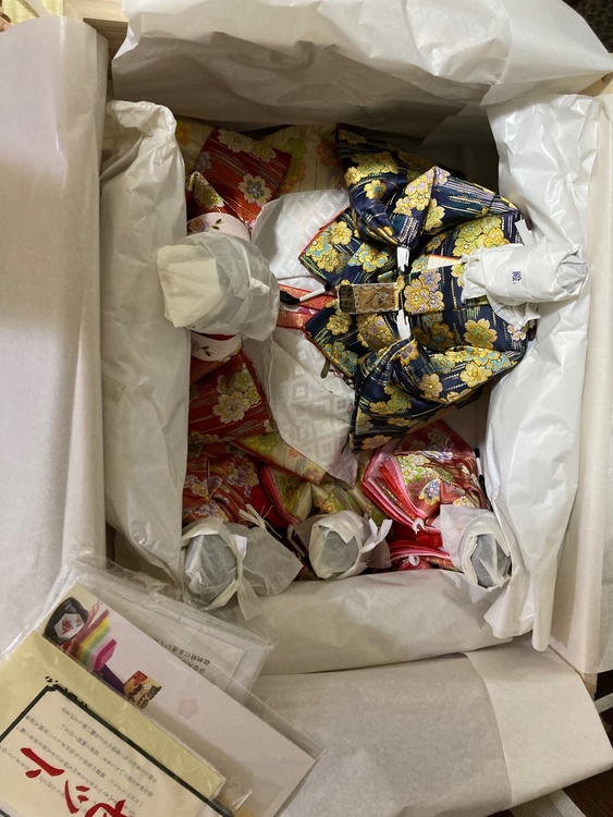 雛人形（美術品・骨董品）の商品画像 - 査定依頼日：2026年1月18日 - 最高査定価格：100,000円