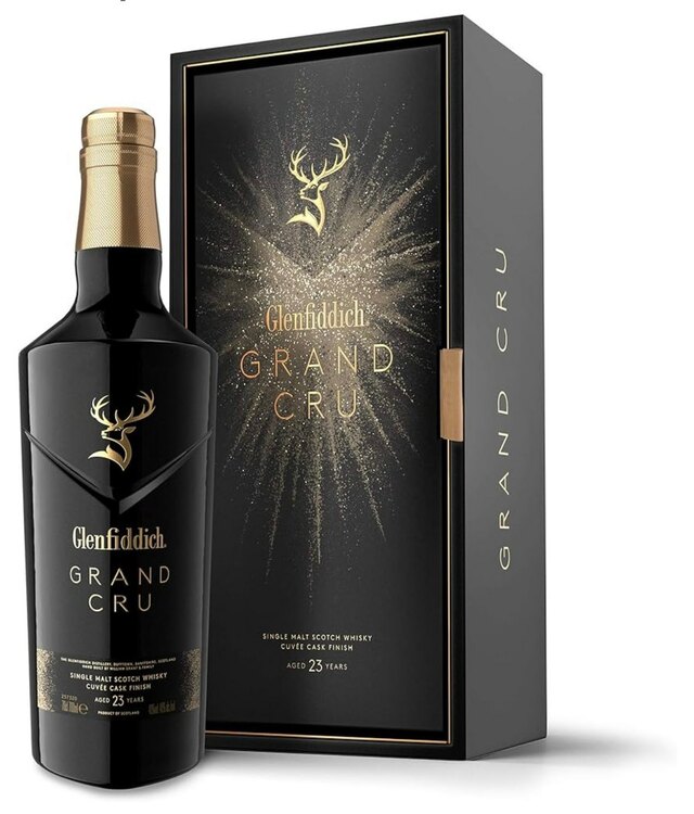 ウイスキー グレンフィディック （お酒）の商品画像 - 査定依頼日：2025年2月1日 - 最高査定価格：25,000円