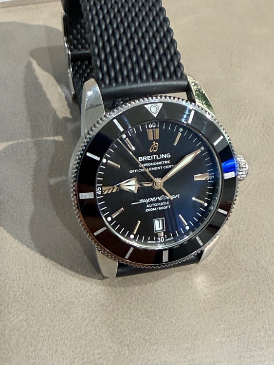 ブライトリング スーパーオーシャン AB2020（高級時計）の商品画像 - 査定依頼日：2026年4月1日 - 最高査定価格：380,000円