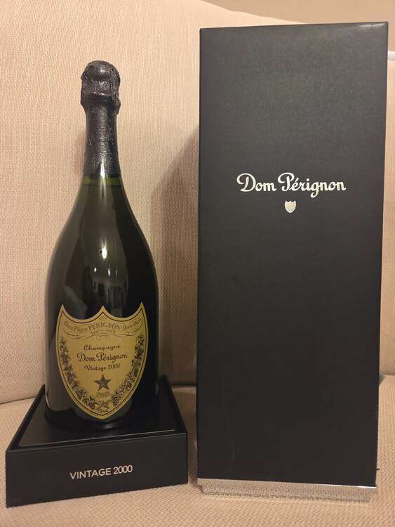 ドン・ペリニヨン　ヴィンテージ2000（お酒）の商品画像 - 査定依頼日：2025年3月20日 - 最高査定価格：20,000円