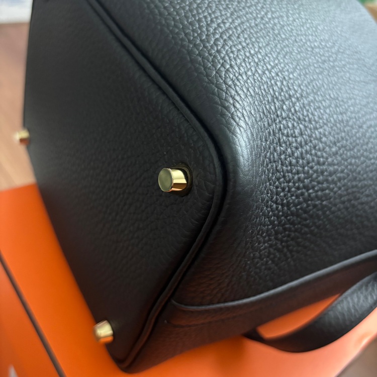 ピコタンPM（ブランドバッグ）の商品画像 - 査定依頼日：2025年9月26日 - 最高査定価格：560,000円