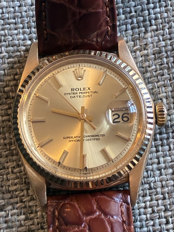 デイトジャスト1601金無垢（高級時計）の商品画像 - 査定依頼日：2026年1月8日 - 最高査定価格：1,800,000円