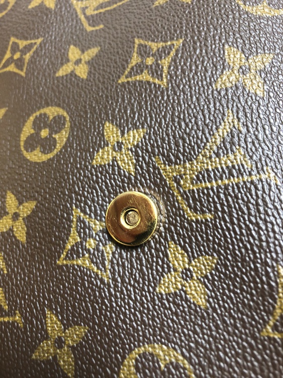 ミニルーピング（ブランドバッグ）の商品画像 - 査定依頼日：2021年9月19日 - 最高査定価格：100,000円