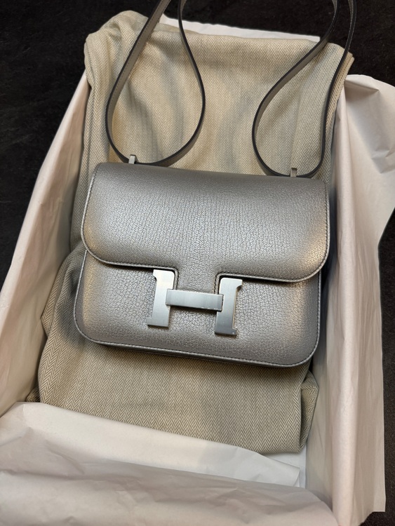 エルメス コンスタンス （ブランドバッグ）の商品画像 - 査定依頼日：2025年9月14日 - 最高査定価格：1,460,000円