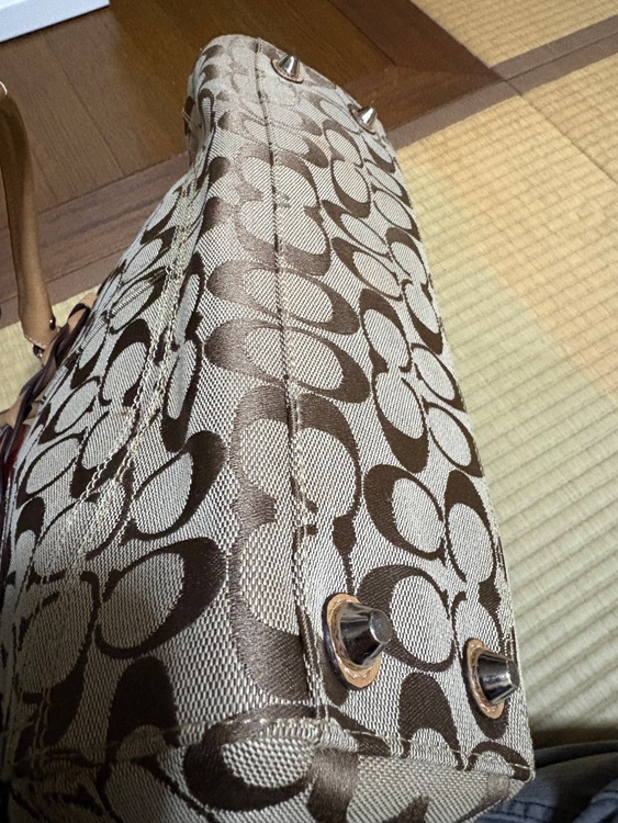 コーチバッグ（ブランドバッグ）の商品画像 - 査定依頼日：2026年3月30日 - 最高査定価格：1,500円