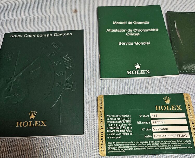 ロレックス デイトナ 116505（高級時計）の商品画像 - 査定依頼日：2025年9月24日 - 最高査定価格：5,850,000円