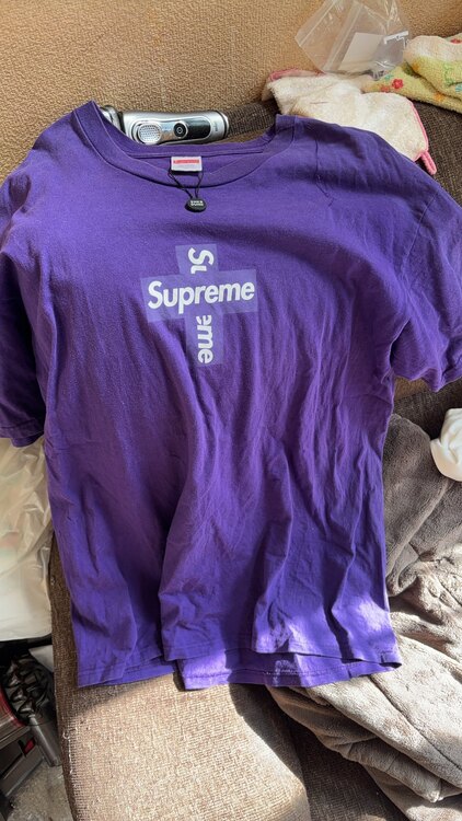 シュプリーム  クロスボックス（古着・ファッション）の商品画像 - 査定依頼日：2025年1月12日 - 最高査定価格：12,000円