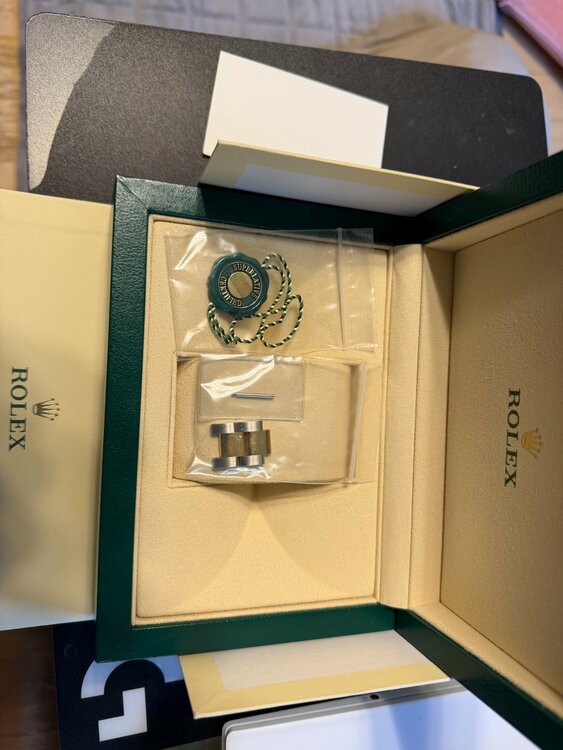 ロレックス シードゥエラー 126603（高級時計）の商品画像 - 査定依頼日：2026年2月15日 - 最高査定価格：2,400,000円