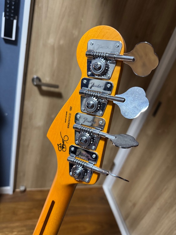 Jino Jazz Bass Seafoam Green（ピアノ・楽器・PA機材）の商品画像 - 査定依頼日：2025年6月23日 - 最高査定価格：100,000円