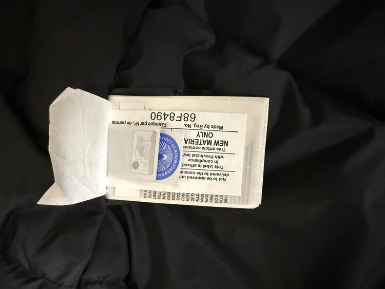 CANADA GOOSE JASPER PARKA カナダグースダウン（古着・ファッション）の商品画像 - 査定依頼日：2025年2月9日 - 最高査定価格：15,000円