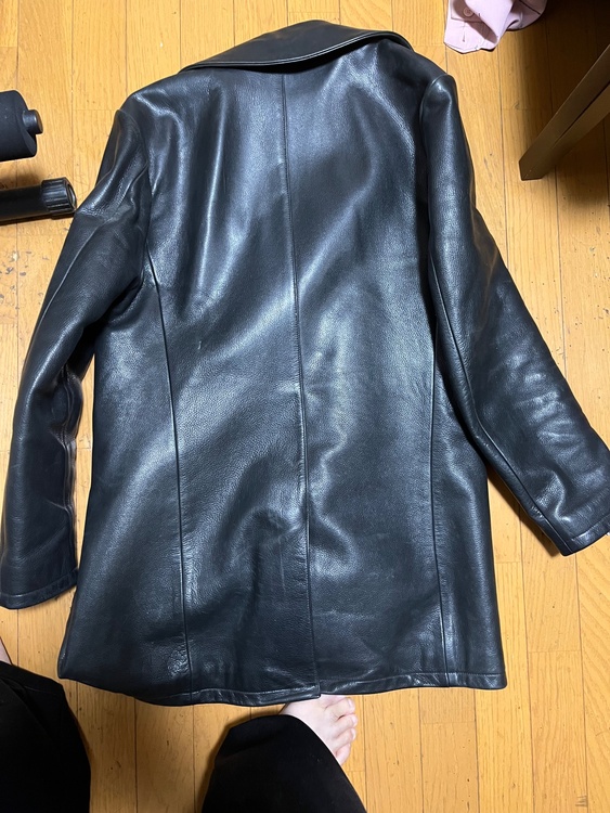 Pコートレザー（古着・ファッション）の商品画像 - 査定依頼日：2026年9月16日 - 最高査定価格：400,000円