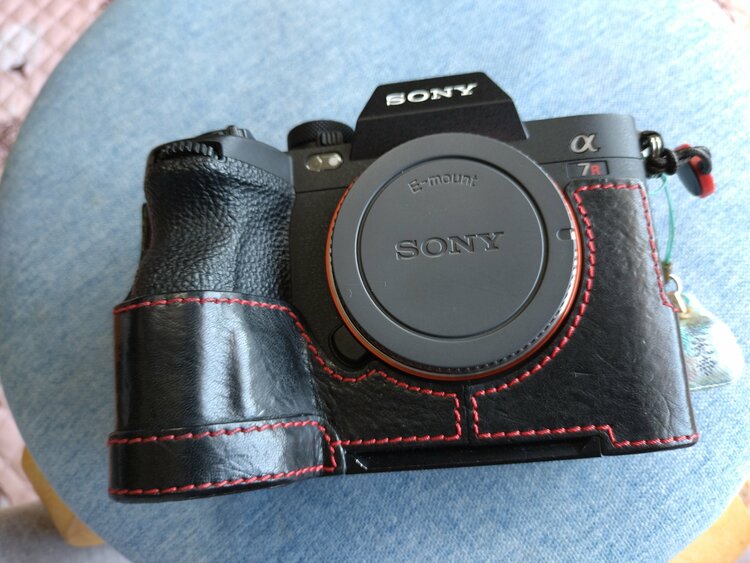 α7R5（カメラ）の商品画像 - 査定依頼日：2026年5月14日 - 最高査定価格：230,000円
